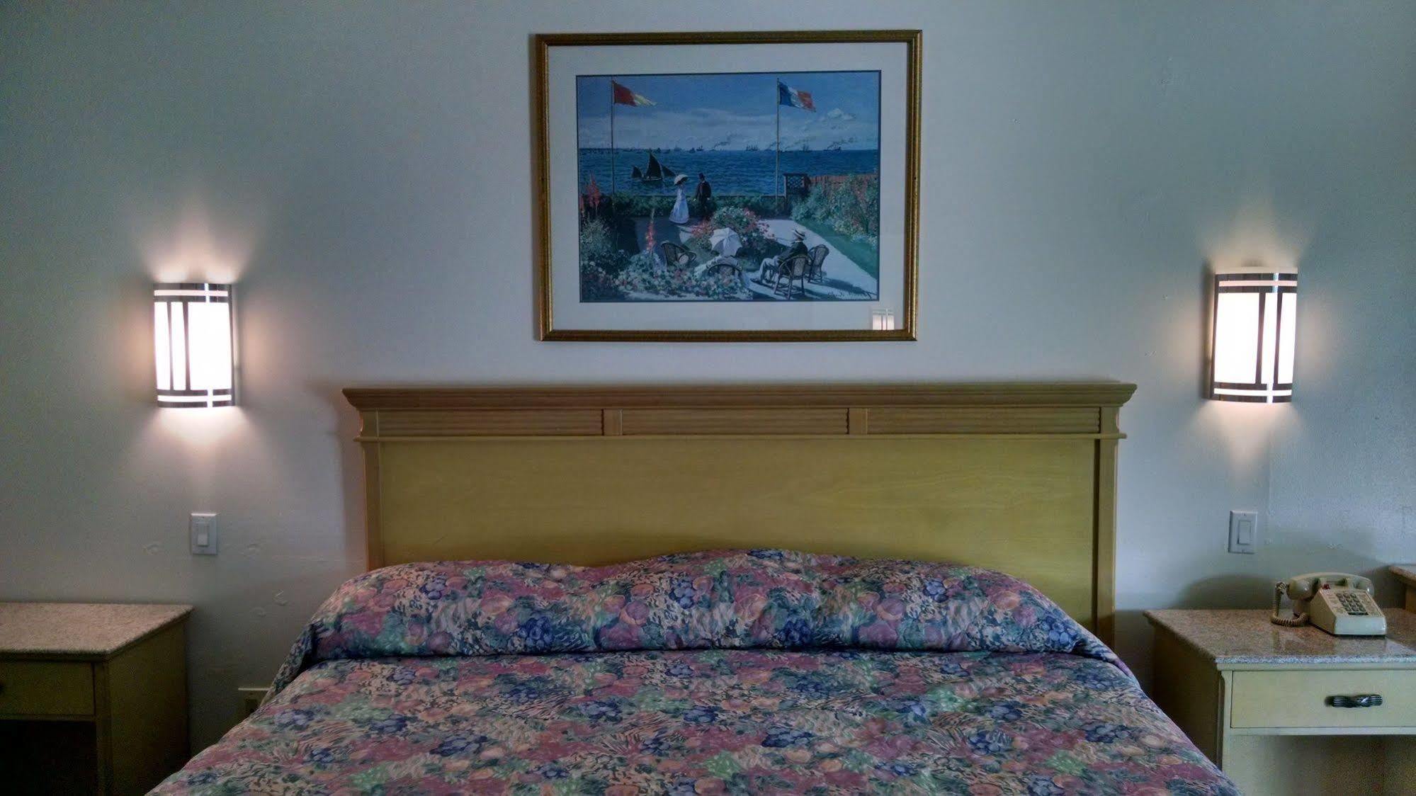 Budget Lodge Newport News Bagian luar foto