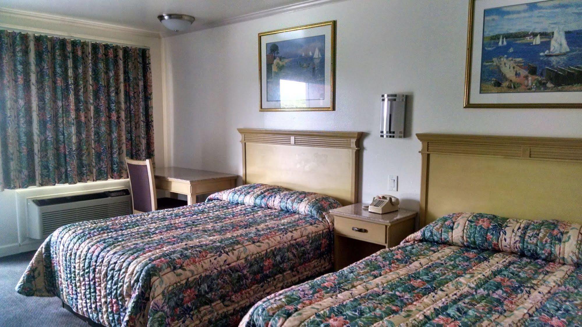 Budget Lodge Newport News Bagian luar foto