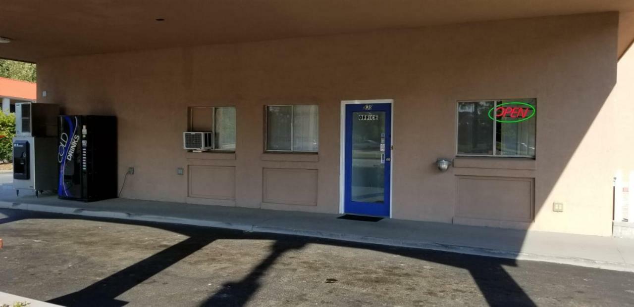 Budget Lodge Newport News Bagian luar foto