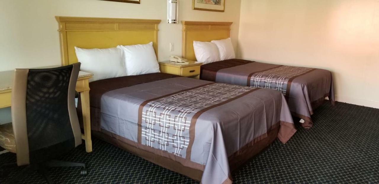 Budget Lodge Newport News Bagian luar foto