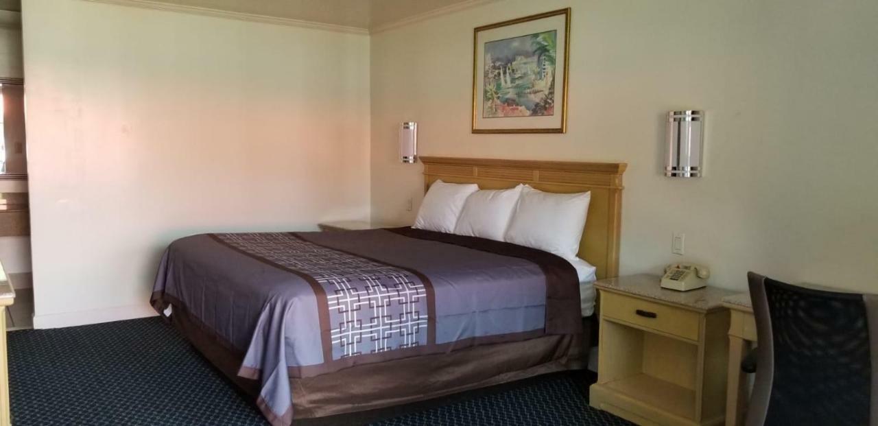 Budget Lodge Newport News Bagian luar foto
